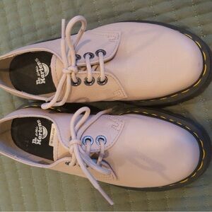 Platform Oxfords Dr. Martens Lace-Up Dress Shoes